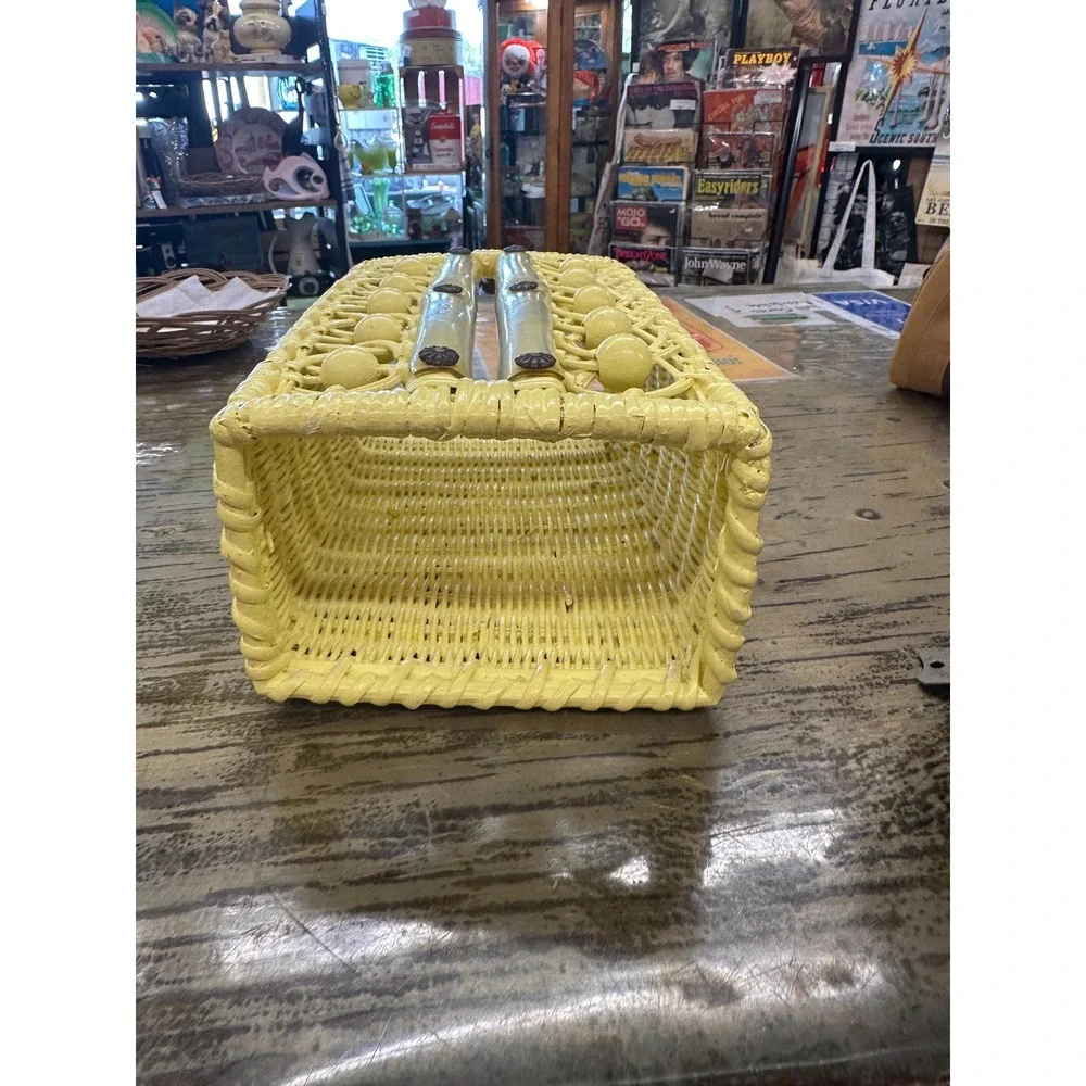 Vintage 70s Boho Yellow Wicker Kleenex Holder